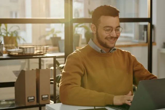 Business owner learning to use AI tools with Digital Den